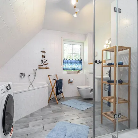 Haus Seeschwalbe 5 * Zingst